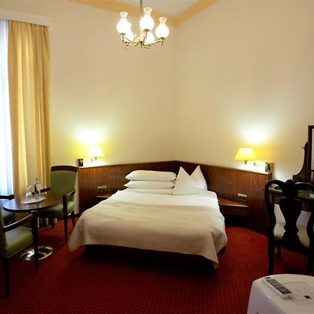Hotel Am Kochbrunnen Wiesbaden Exteriér fotografie