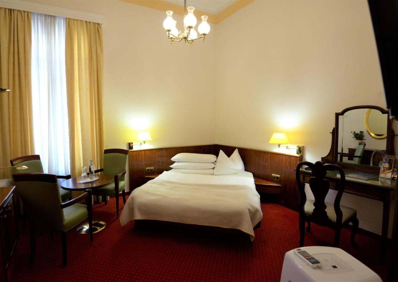 Hotel Am Kochbrunnen Wiesbaden Exteriér fotografie